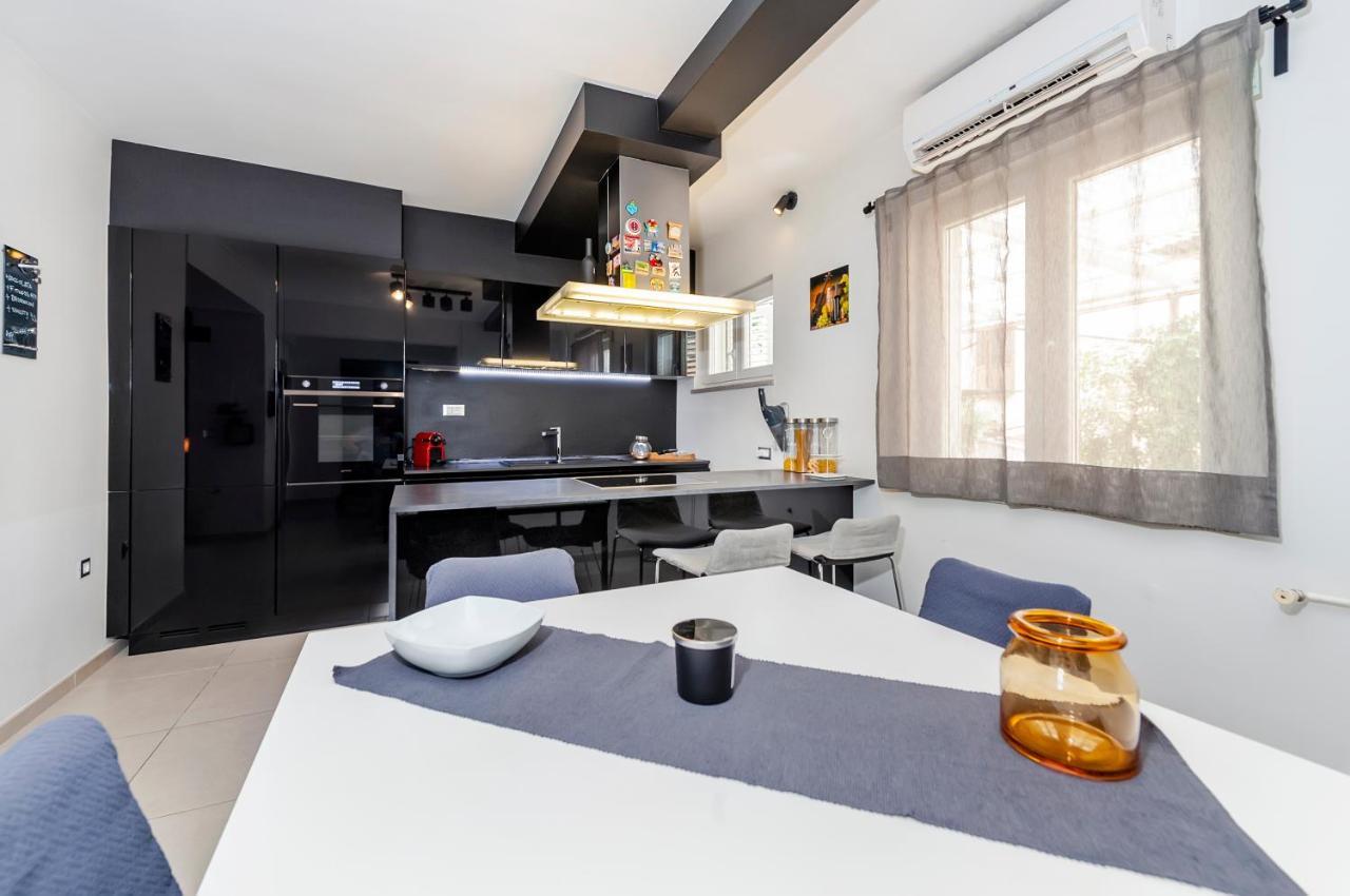 Apartment Cave Rovinj Exterior photo